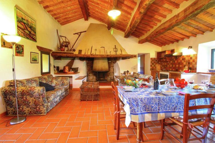 Podere Il Tigliolo Castiglione d'Orcia Bagian luar foto